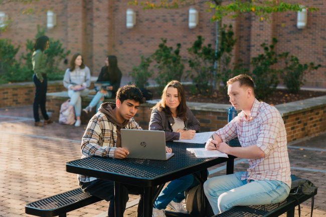 Graphic about CFCC's Financial Aid Assistance Day to be held on July 19 from 9 a.m. to 12 p.m. on CFCC's downtown campus.